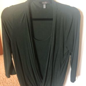 Boutique long sleeve green lightweight top
